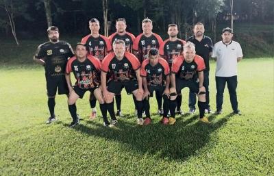 Laranjeiras do Sul/Betvel garantiu a classificaÃ§Ã£o para as semifinais da Copa AABB Master 40+ em Palmital